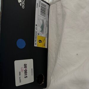 Adidas Ultraboost 21 W in White and Green